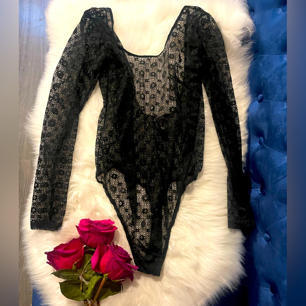 🖤 Victoria Secret Lace BodySuit 🖤